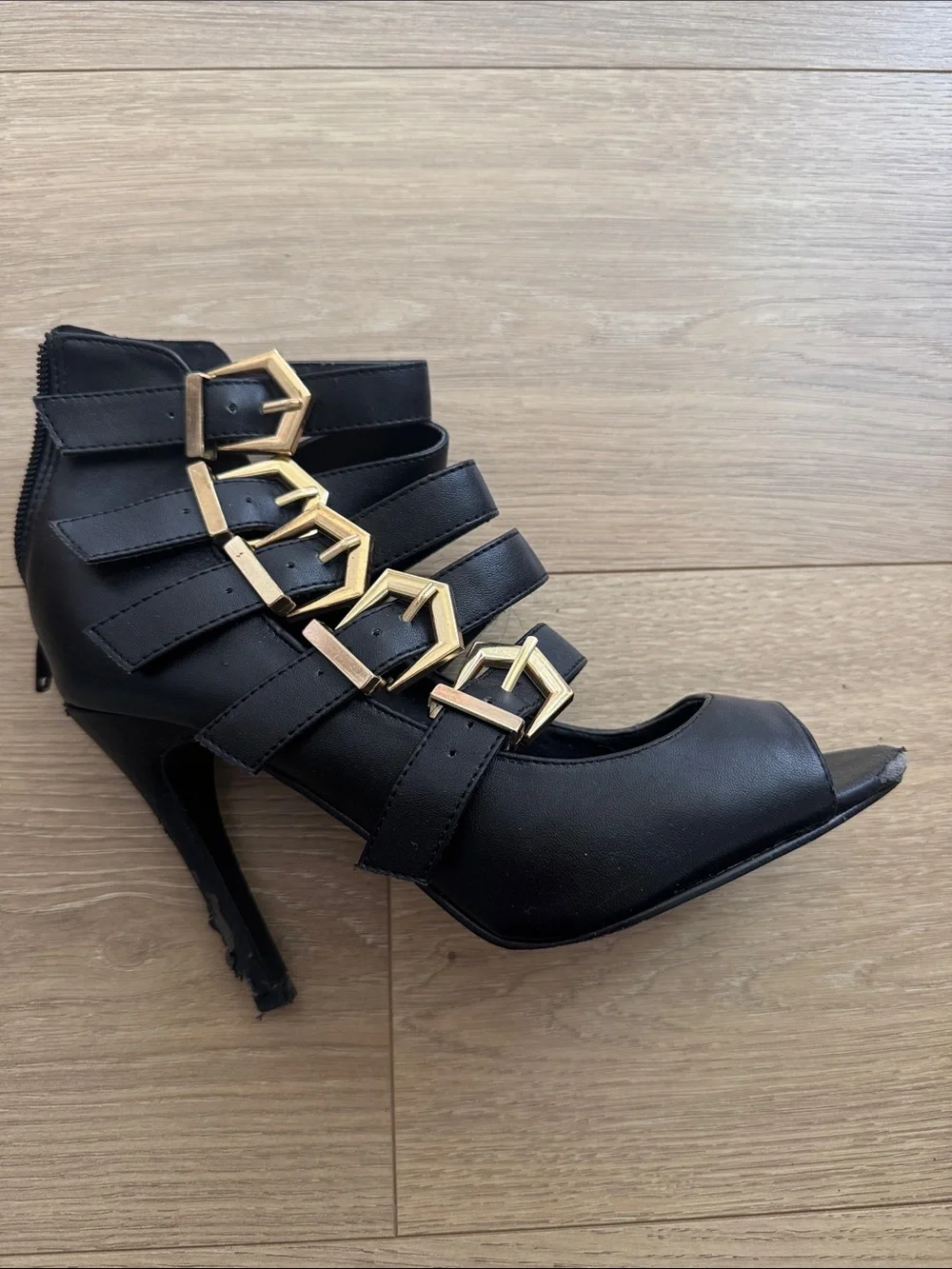 Forever 21 Black Strappy Peep-Toe Heels with Gold Buckle Accents